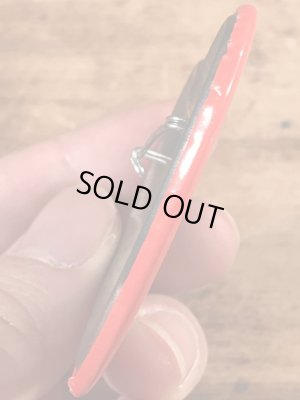 70’sのミッキー&ミニーマウスのハート形のヴィンテージの缶バッチ