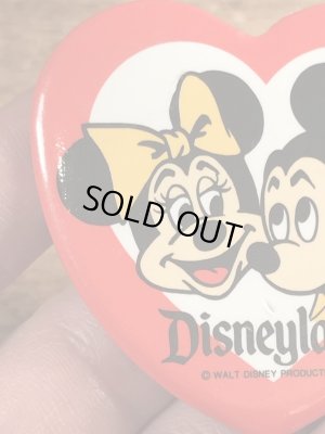 70年代頃のディズニーのミッキー&ミニーマウスのビンテージの缶バッジ