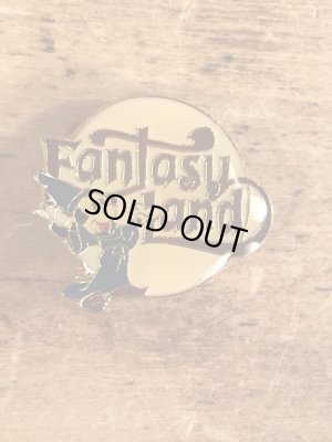 80年代頃のミッキーマウスのディズニーランドのビンテージのピンバッジ