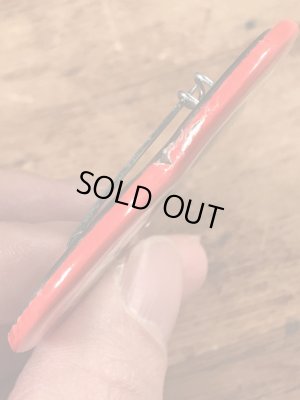 70年代頃のディズニーのミッキー&ミニーマウスのビンテージの缶バッジ