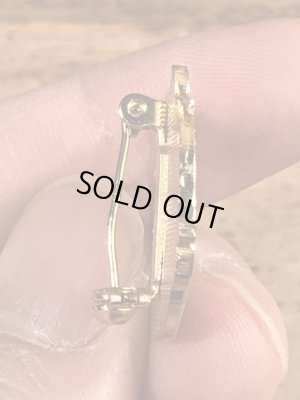 80年代頃のミッキーマウスのニューオリンズスクエアのビンテージのピンバッジ