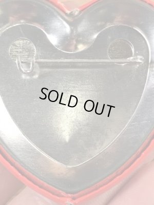 70’sのミッキー&ミニーマウスのハート形のヴィンテージの缶バッチ