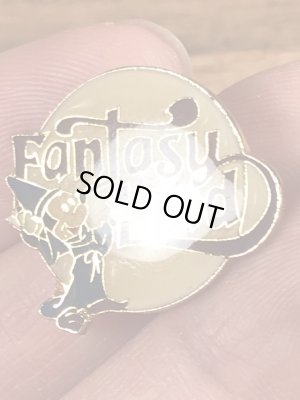 80年代頃のミッキーマウスのディズニーランドのビンテージのピンバッジ