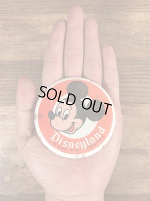 70年代頃のディズニーランドのミッキーマウスのビンテージの缶バッジ