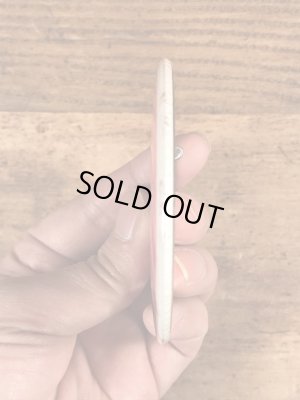 70年代頃のディズニーランドのミニーマウスのビンテージの缶バッジ