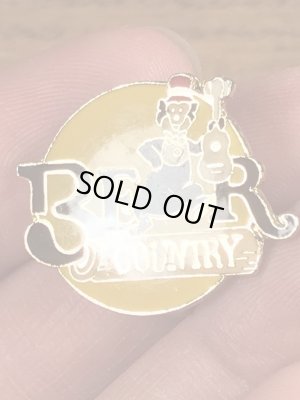 80年代頃のカントリーベアのディズニーランドのビンテージのピンバッチ