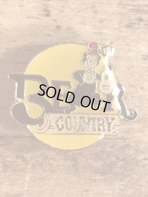 80年代頃のカントリーベアのディズニーランドのビンテージのピンバッチ