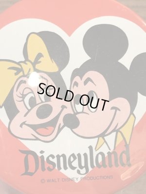 70年代頃のディズニーランドのミッキー&ミニーマウスのビンテージの缶バッジ