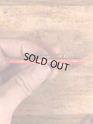 70’sのミッキー&ミニーマウスのハート形のヴィンテージの缶バッチ