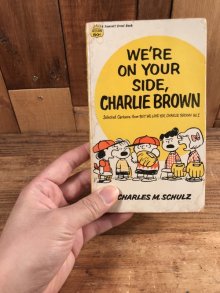 他の写真3: Peanuts Snoopy “We're On Your Side, Charlie Brown” Comic Book　スヌーピー　ビンテージ　コミックブック　70年代