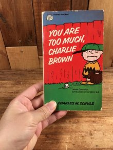 他の写真3: Peanuts Snoopy “You Are Too Much, Charlie Brown” Comic Book　スヌーピー　ビンテージ　コミックブック　60〜70年代