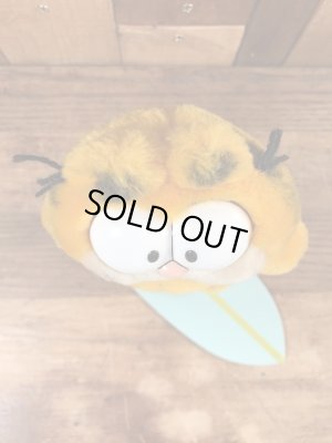 80年代頃のDakin社製のガーフィールドのビンテージのぬいぐるみ