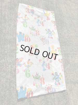 70〜80’sのセサミストリートのヴィンテージのベッドシーツ