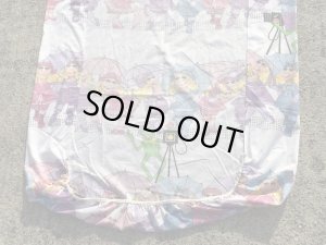 80年代頃のミスピギーとカーミットのビンテージのベッドシーツ