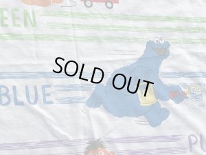 80年代頃のセサミストリートのビンテージのフラットシーツ