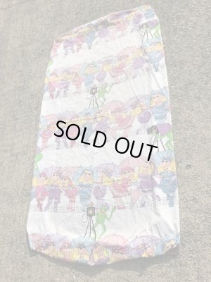 80年代頃のミスピギーとカーミットのビンテージのベッドシーツ