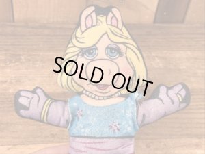 90年代頃のマペッツのミスピギーのビンテージのぬいぐるみ