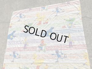 80年代頃のセサミストリートのビンテージのフラットシーツ