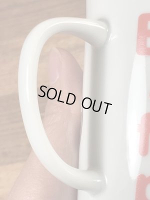 70年代頃の陶器製のスヌーピーのビンテージのマグカップ