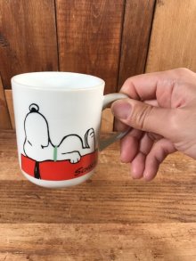 他の写真3: Another Determined Peanuts Snoopy “I'm Not Worth...” Ceramic Mug　スヌーピー　ビンテージ　マグカップ　陶器　70〜80年代