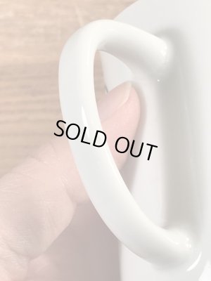 70年代頃のスヌーピーのビンテージのセラミックマグ