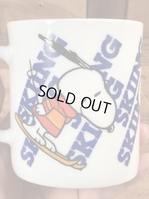 70年代頃のスヌーピーのビンテージのセラミックマグ