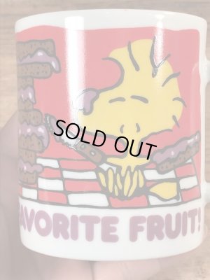 70年代頃のスヌーピーのウッドストックのビンテージのマグカップ