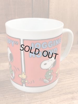 70年代頃の陶器製のスヌーピーのビンテージのマグカップ