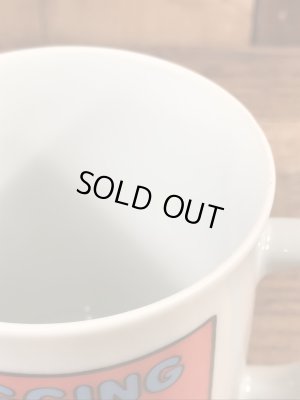 70’sのジョギングをしているスヌーピーのヴィンテージのセラミックマグ