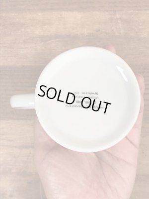 70’sのジョギングをしているスヌーピーのヴィンテージのセラミックマグ