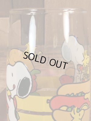 70〜80年代頃のハンバーガーのスヌーピーのビンテージのグラスコップ