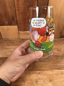 他の写真3: McDonald's Camp Snoopy Collection “The Struggle...” Glass　スヌーピー　ビンテージ　グラスコップ　80年代