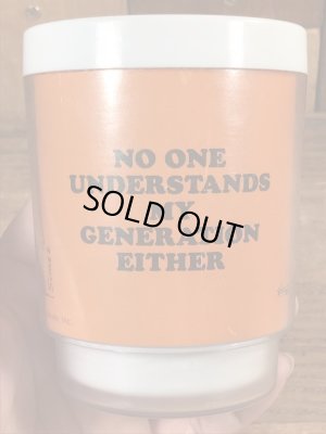 70’sのスヌーピーのヴィンテージのプラスチックマグカップ