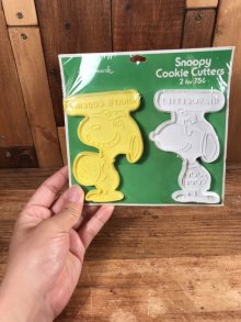 他の写真3: Hallmark Peanuts Snoopy Cookie Cutters 2 Set　スヌーピー　ビンテージ　クッキーカッター　型抜き　70年代