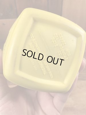 70年代頃のサーモス社製のスヌーピーのビンテージのランチボックス