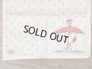 70〜80年代頃のHallmark社製のスヌーピーのビンテージのハンカチ