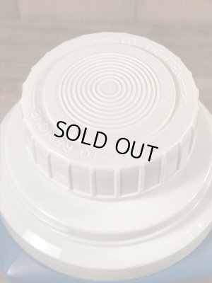 70年代頃のスヌーピーとウッドストックのビンテージの水筒