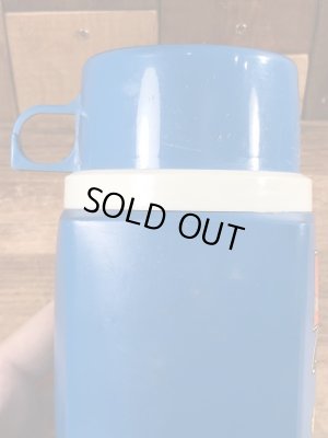 70年代頃のスヌーピーとウッドストックのビンテージの水筒