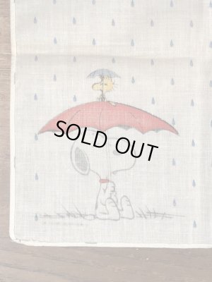 70〜80年代頃のHallmark社製のスヌーピーのビンテージのハンカチ