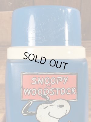 70年代頃のスヌーピーとウッドストックのビンテージの水筒