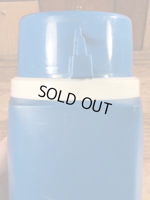 70年代頃のスヌーピーとウッドストックのビンテージの水筒