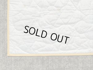 80年代頃のスヌーピーのビンテージのキルティング布団