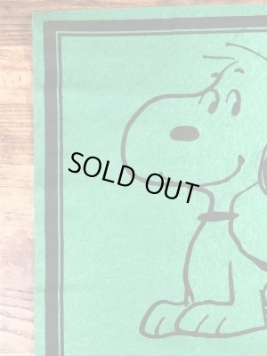 70年代頃のスヌーピーのビンテージのフェルトバナー