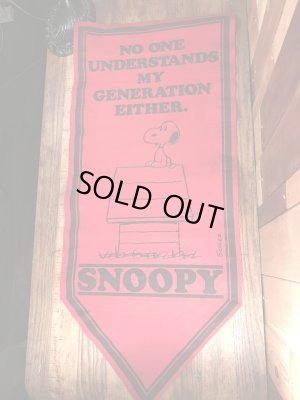 70年代頃のスヌーピーのビンテージのフェルトバナー