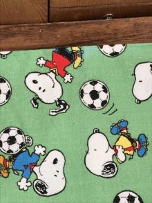 他の写真2: Peanuts Snoopy “Football” Pillow Case　スヌーピー　ビンテージ　ピローケース　枕カバー　90年代〜