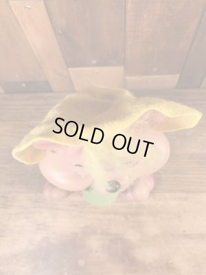 70年代頃のロイデス社製のウサギのビンテージのコインバンクドール