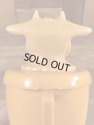 60〜70年代頃のモーカウクリーマーのビンテージの容器