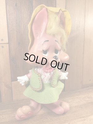 70年代頃のロイデス社製のウサギのビンテージのコインバンクドール