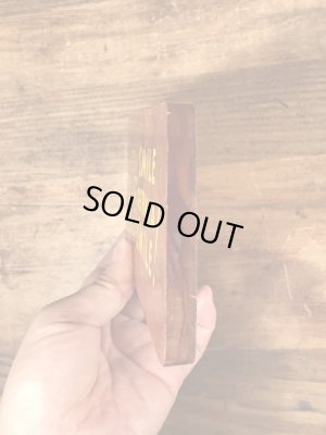 60年代頃のメッセージが書かれたビンテージの壁掛けウッドサイン