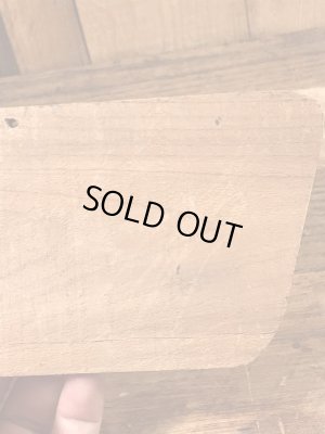 60年代頃のメッセージが描かれたビンテージの壁掛けウッドサイン